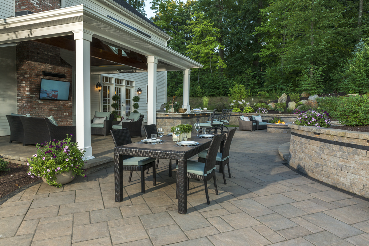 Unilock Simsbury CT - best landscaping companies for patio designs