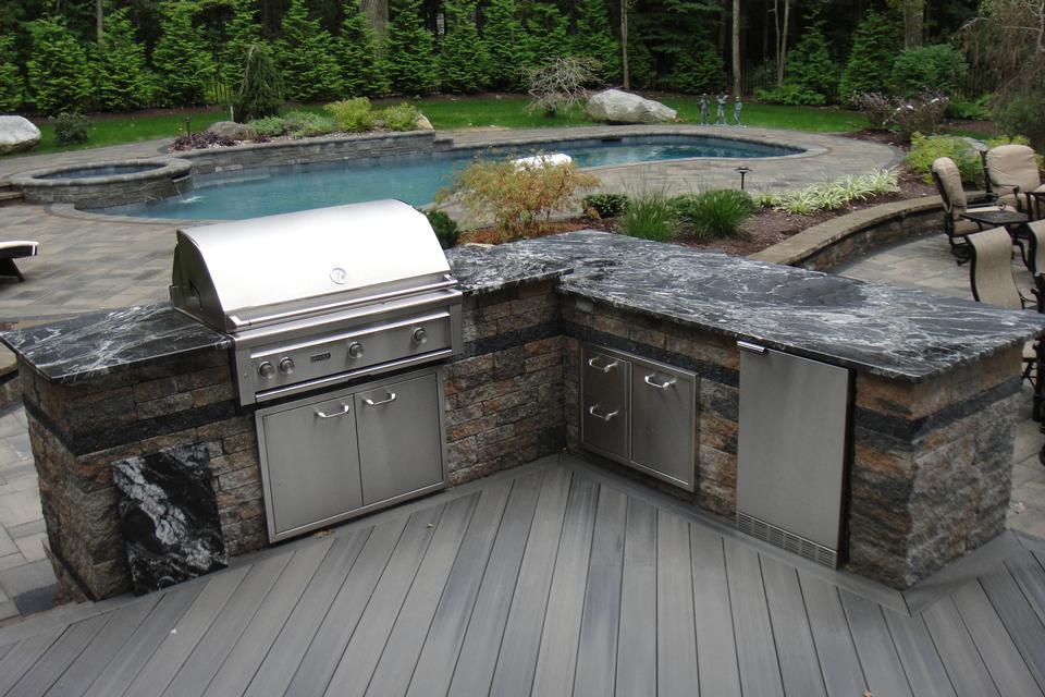 Unilock outdoor kitchen in Rocky Hill CT